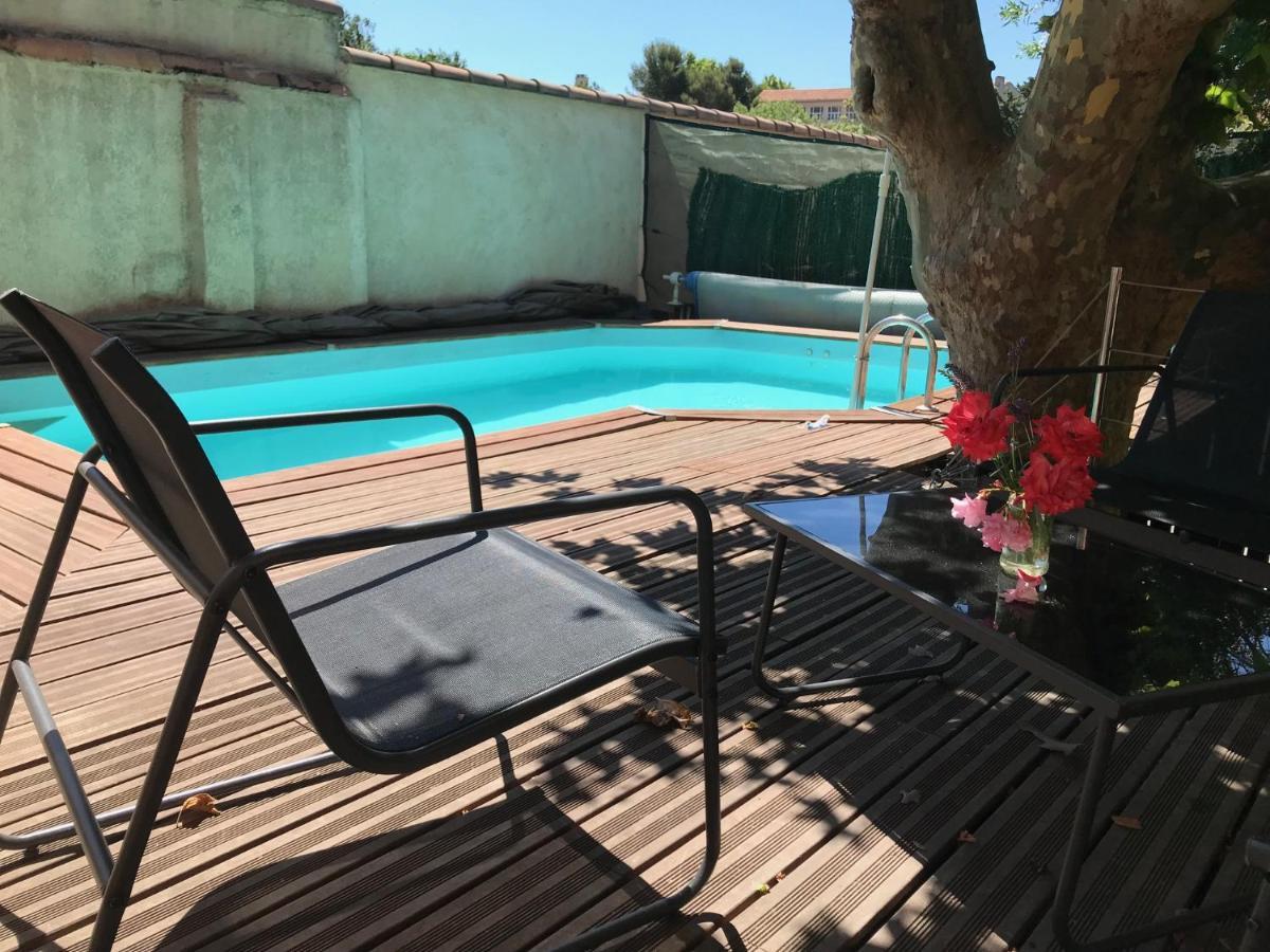 Chambre Climatisee Avec Sdb Privee Dans Une Villa Avec Piscine Ouverte D'Avril A Mi Octobre Marseille Exterior photo